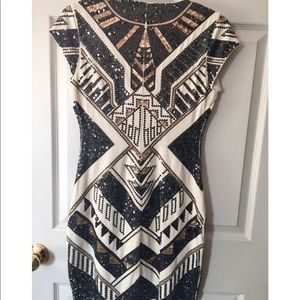 Short Sleeve Sequin Body Con Dress